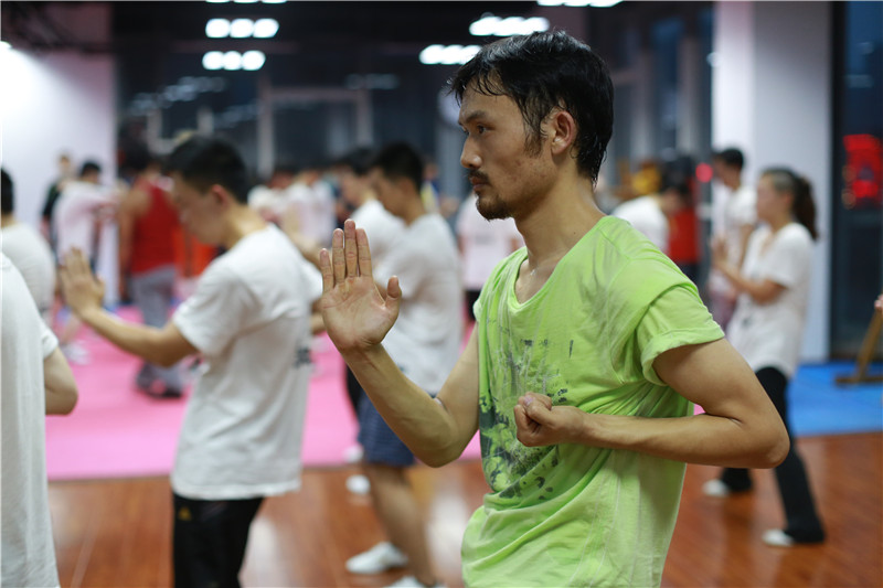 5b9b5b241f6fc.jpg 20150705161014191419.jpg